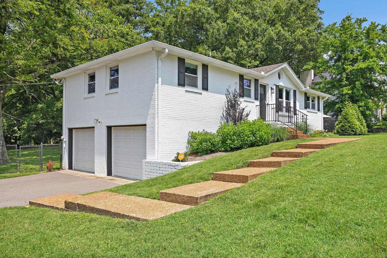 600 Huntington Pkwy - Photo 1
