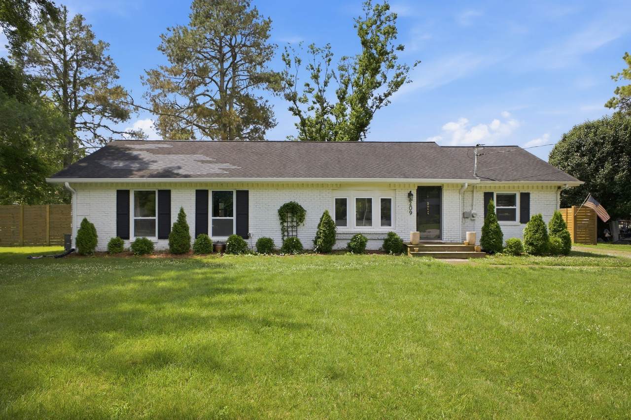 209 Stable Rd - Photo 1