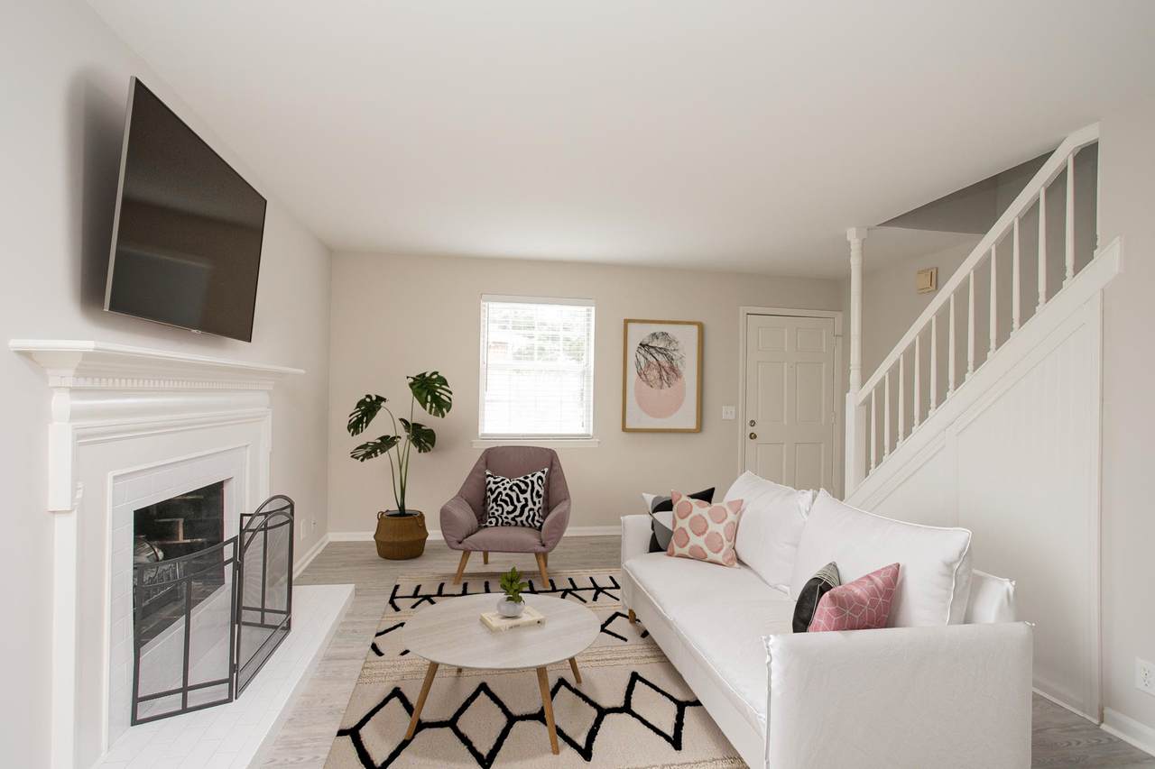 601 Boyd Mill Ave - Photo 1