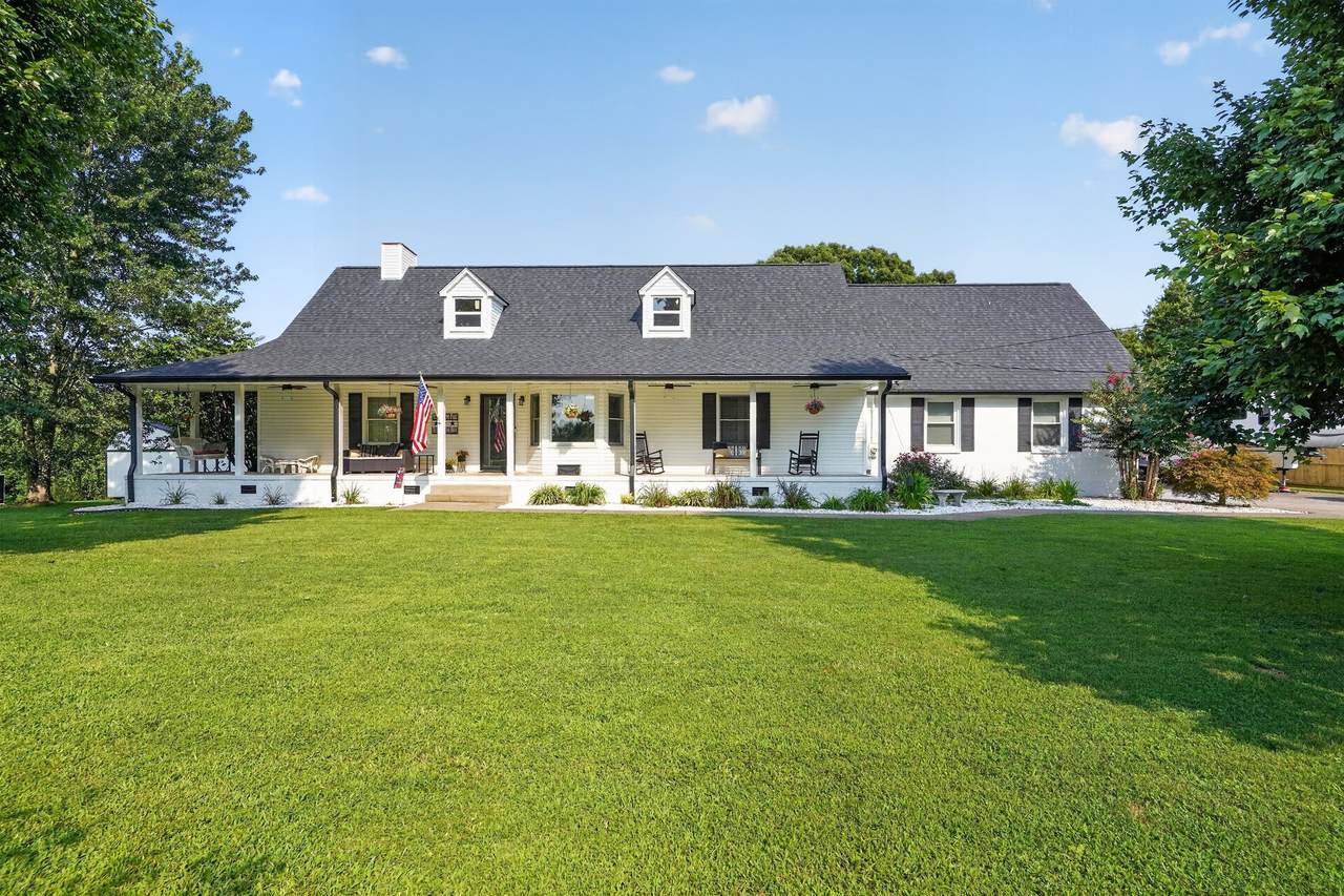 3741 Pleasant Grove Rd - Photo 1