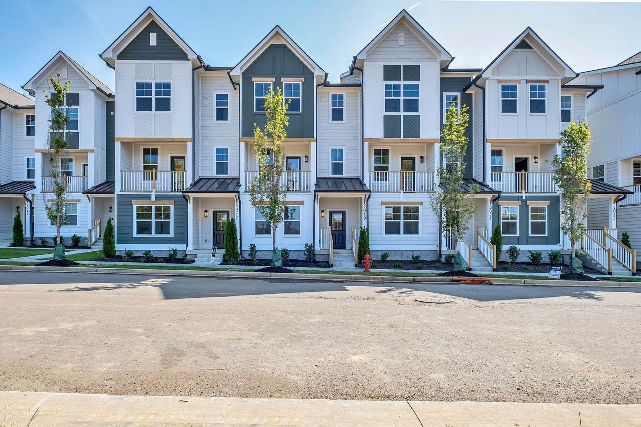 2019 Maple View Ln - Photo 1