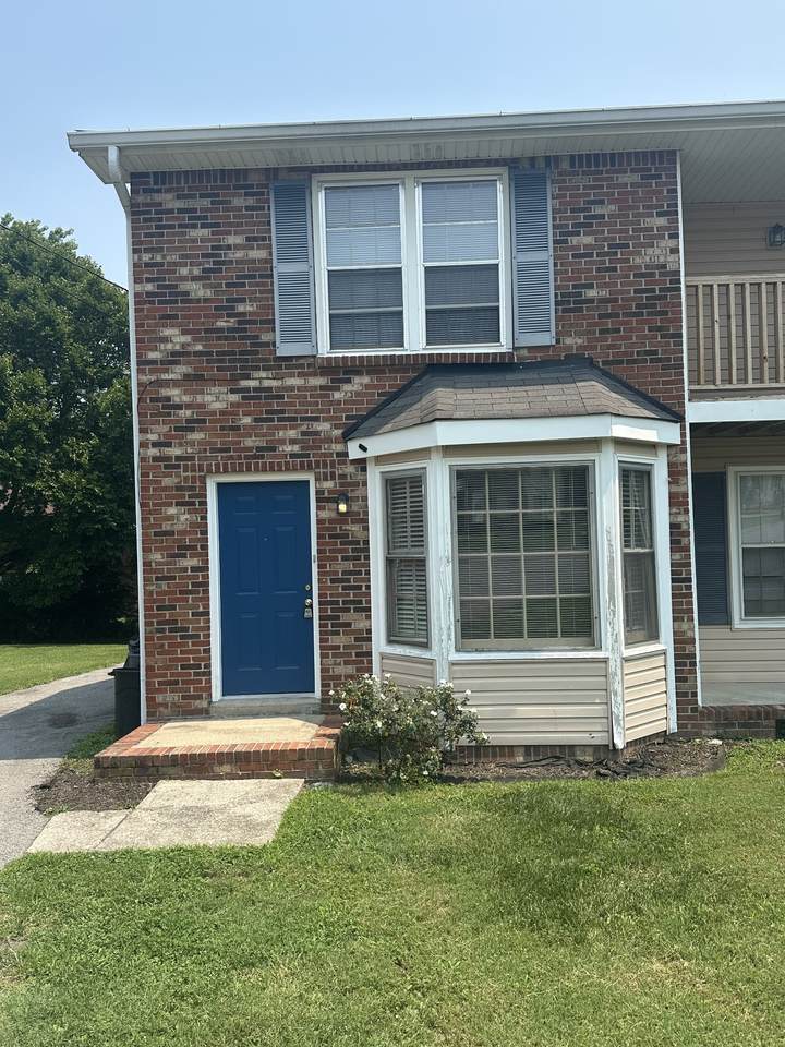 308 Crestmont Dr - Photo 1
