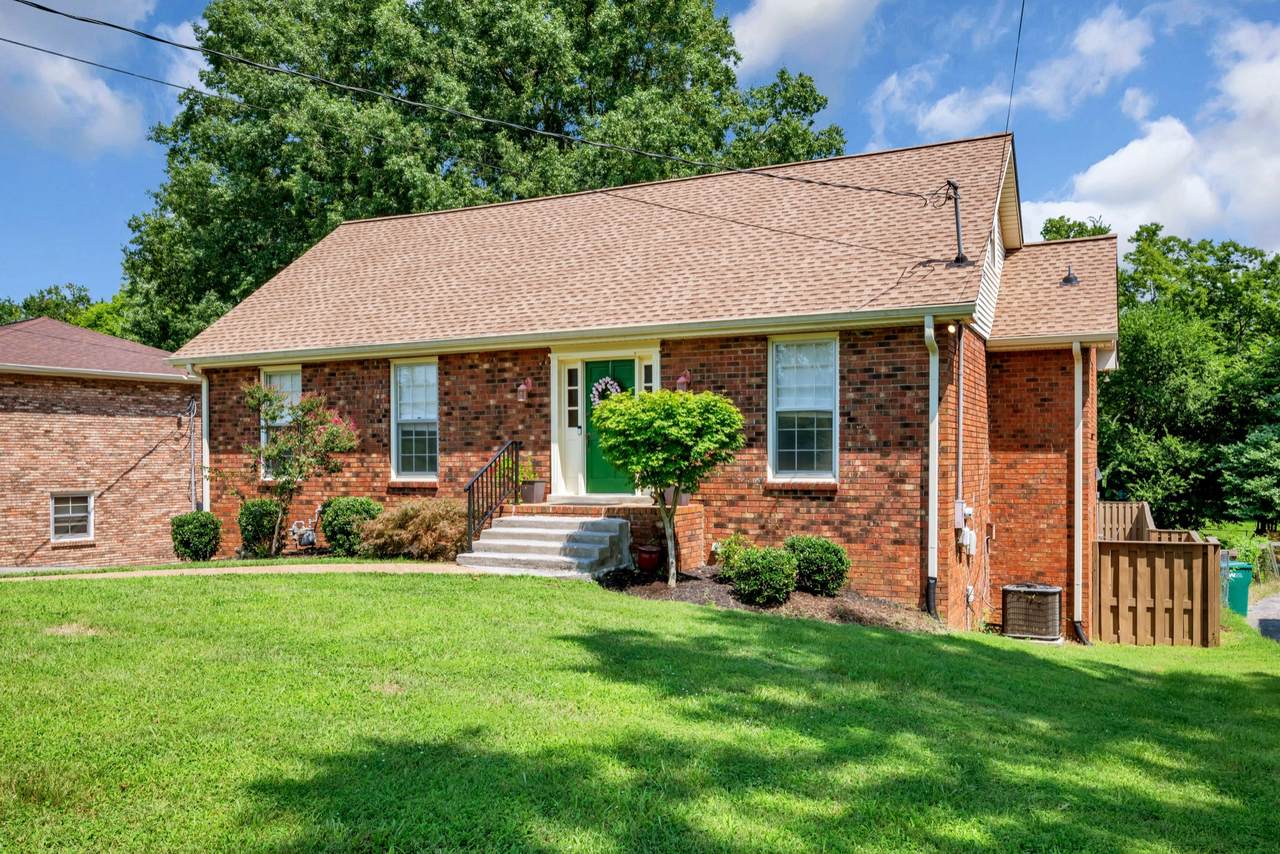 https://bt-photos.global.ssl.fastly.net/nashville/1280_boomver_1_RTC3312758-1.jpg