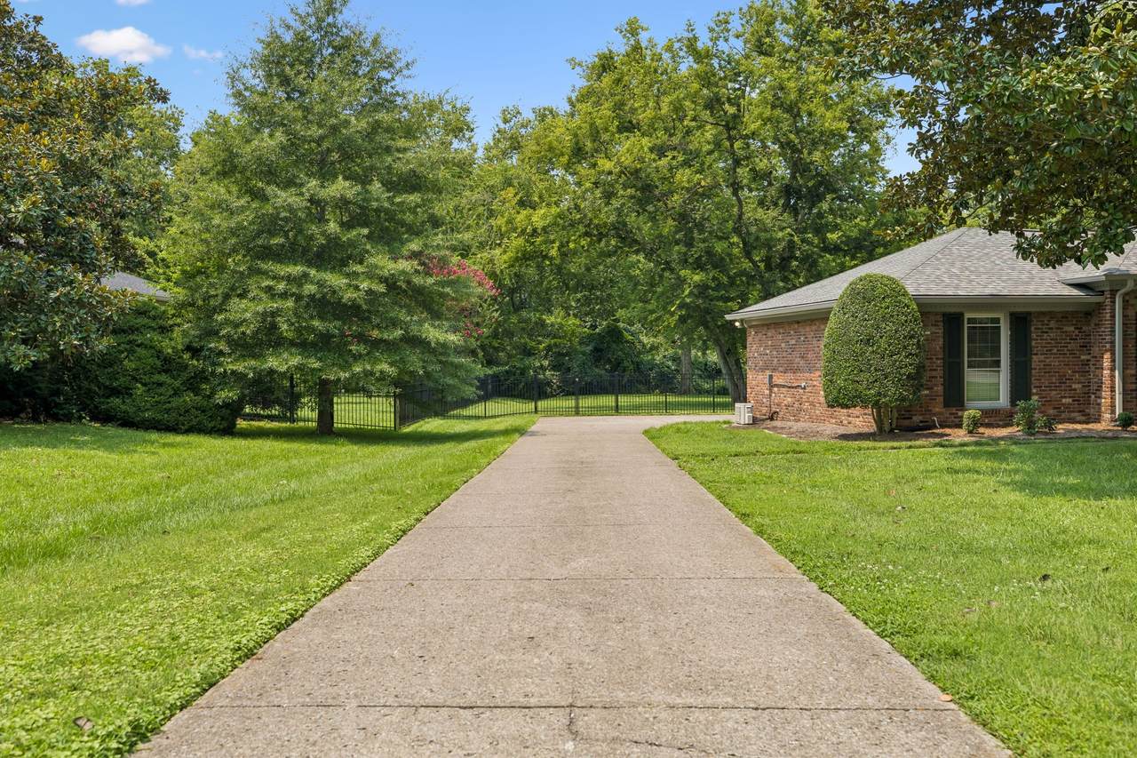 https://bt-photos.global.ssl.fastly.net/nashville/1280_boomver_1_RTC3314247-1.jpg