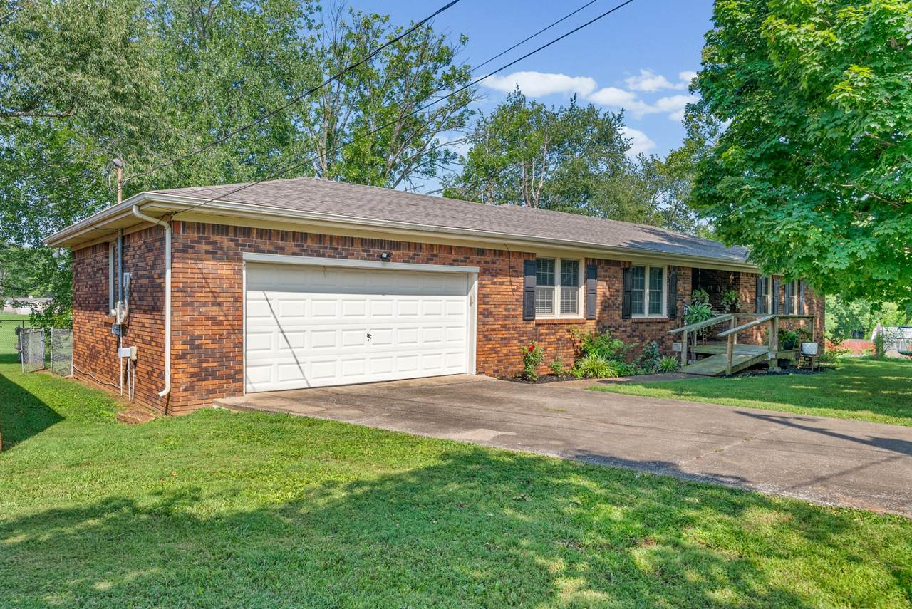 311 Tremont Dr - Photo 1