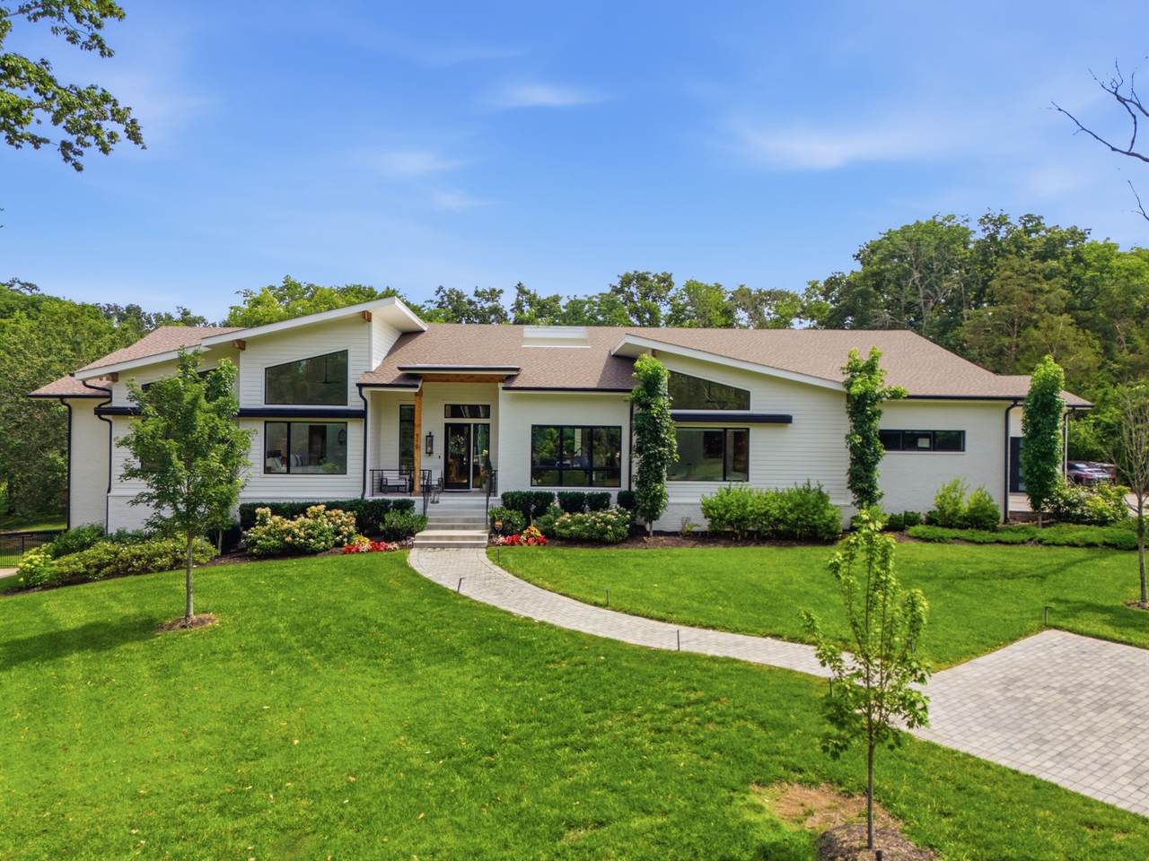 710 Bresslyn Rd - Photo 1