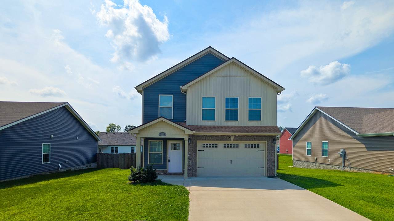 1061 Dublin Dr - Photo 1
