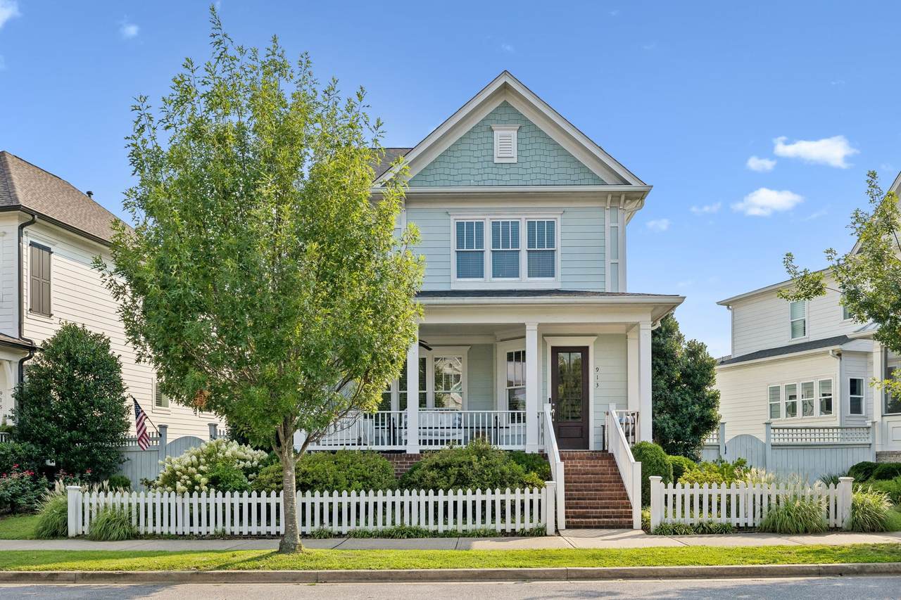 913 Jewell Ave - Photo 1