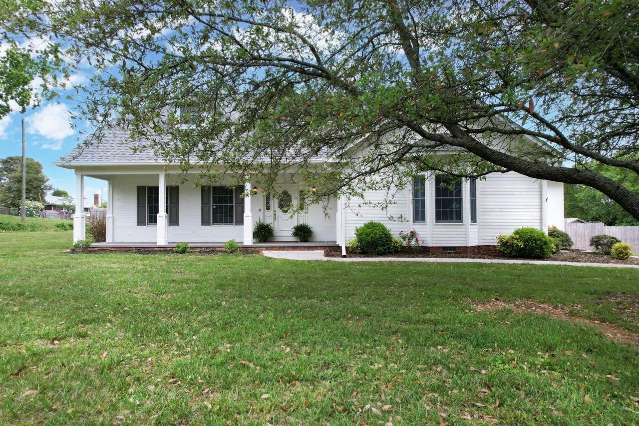 https://bt-photos.global.ssl.fastly.net/nashville/1280_boomver_1_RTC3314363-1.jpg