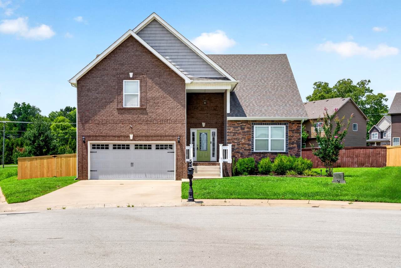 1031 Christian James Ct - Photo 1