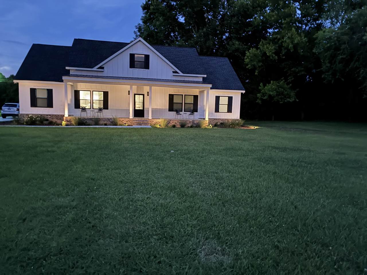 https://bt-photos.global.ssl.fastly.net/nashville/1280_boomver_1_RTC3314548-1.jpg