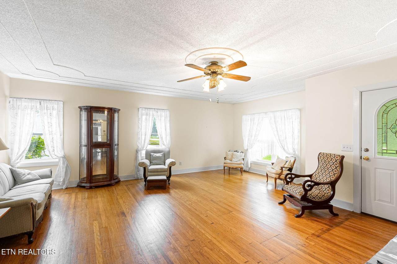 https://bt-photos.global.ssl.fastly.net/nashville/1280_boomver_1_RTC3314591-1.jpg