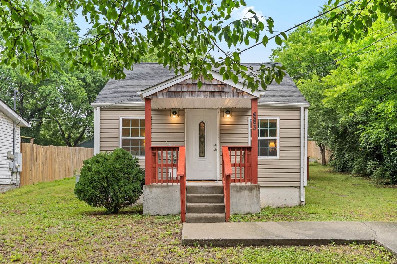 883 Carter St - Photo 1