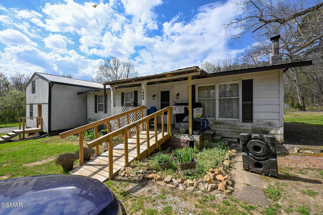 1949 Bluff Mountain Road - Photo 1