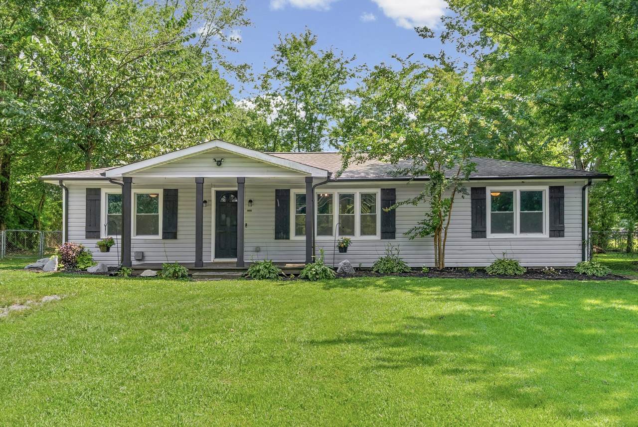 3594 Oakwood Rd - Photo 1