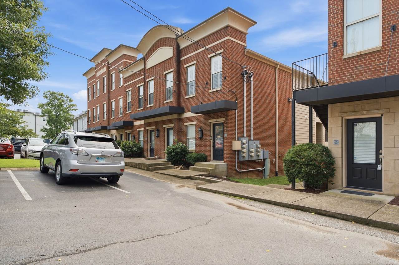 https://bt-photos.global.ssl.fastly.net/nashville/1280_boomver_1_RTC3314655-1.jpg