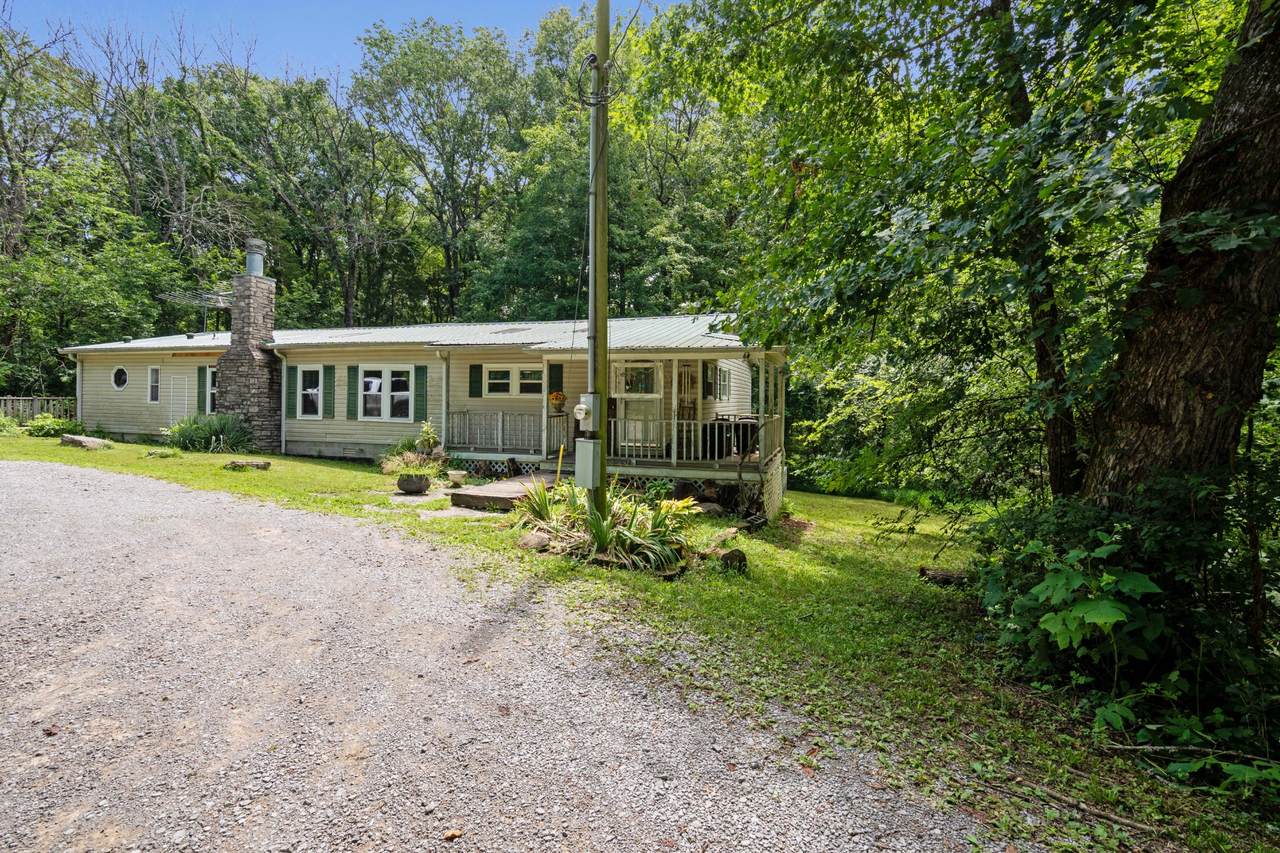 2471 Callis Rd - Photo 1