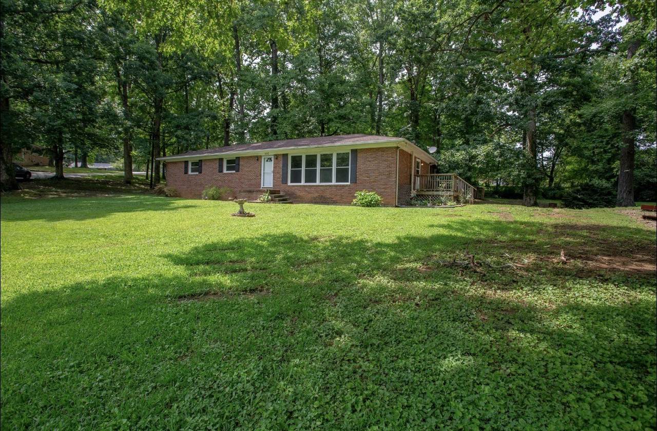 https://bt-photos.global.ssl.fastly.net/nashville/1280_boomver_1_RTC3314683-1.jpg