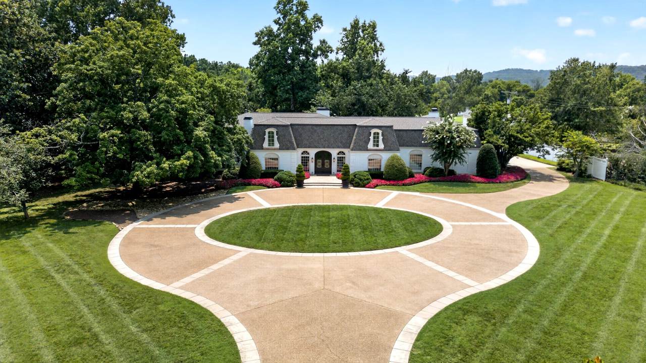 https://bt-photos.global.ssl.fastly.net/nashville/1280_boomver_1_RTC3314708-1.jpg