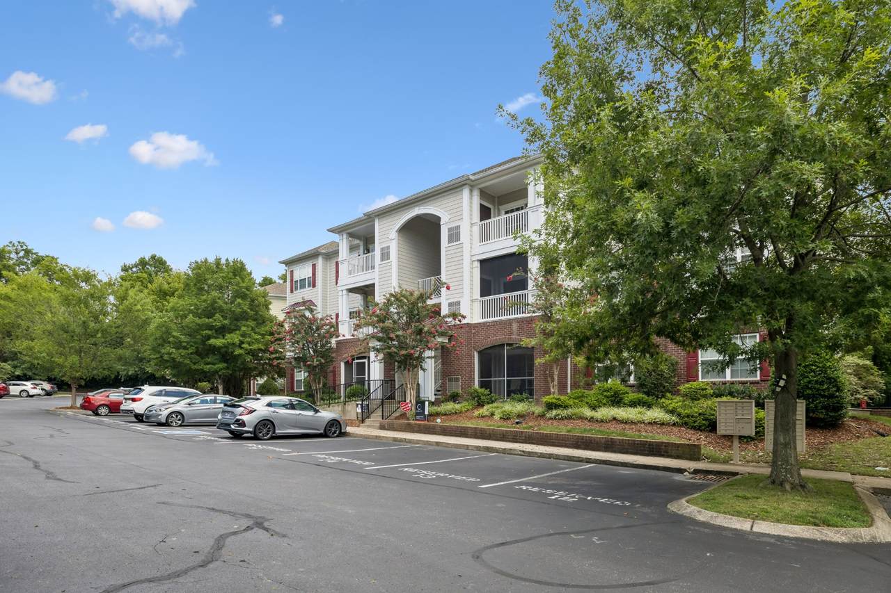 https://bt-photos.global.ssl.fastly.net/nashville/1280_boomver_1_RTC3314750-1.jpg