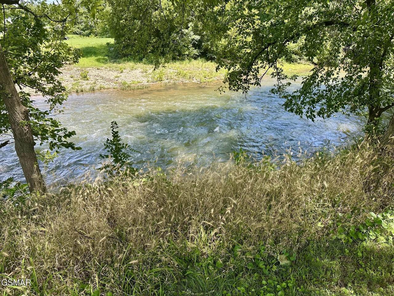 https://bt-photos.global.ssl.fastly.net/nashville/1280_boomver_1_RTC3314758-1.jpg
