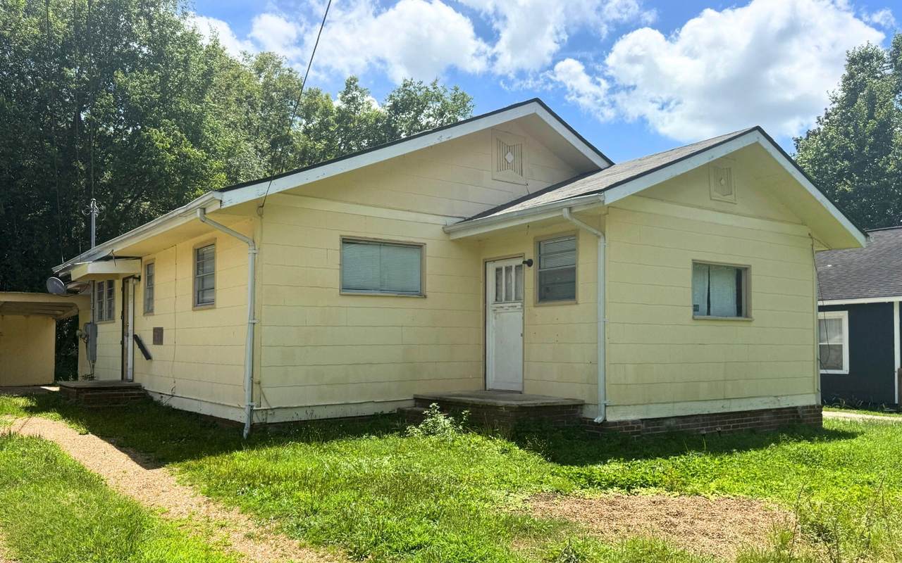 3510 Redding Road - Photo 1