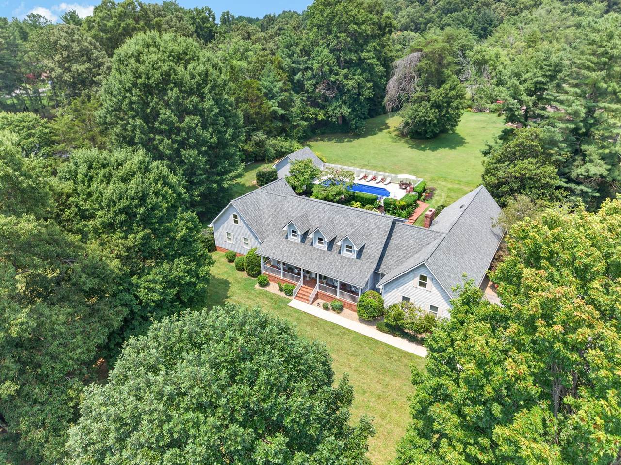 1401 Denny Rd - Photo 1