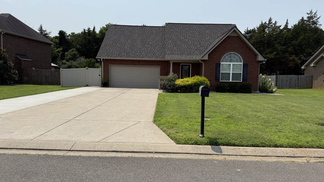 2409 Auldridge Dr - Photo 1