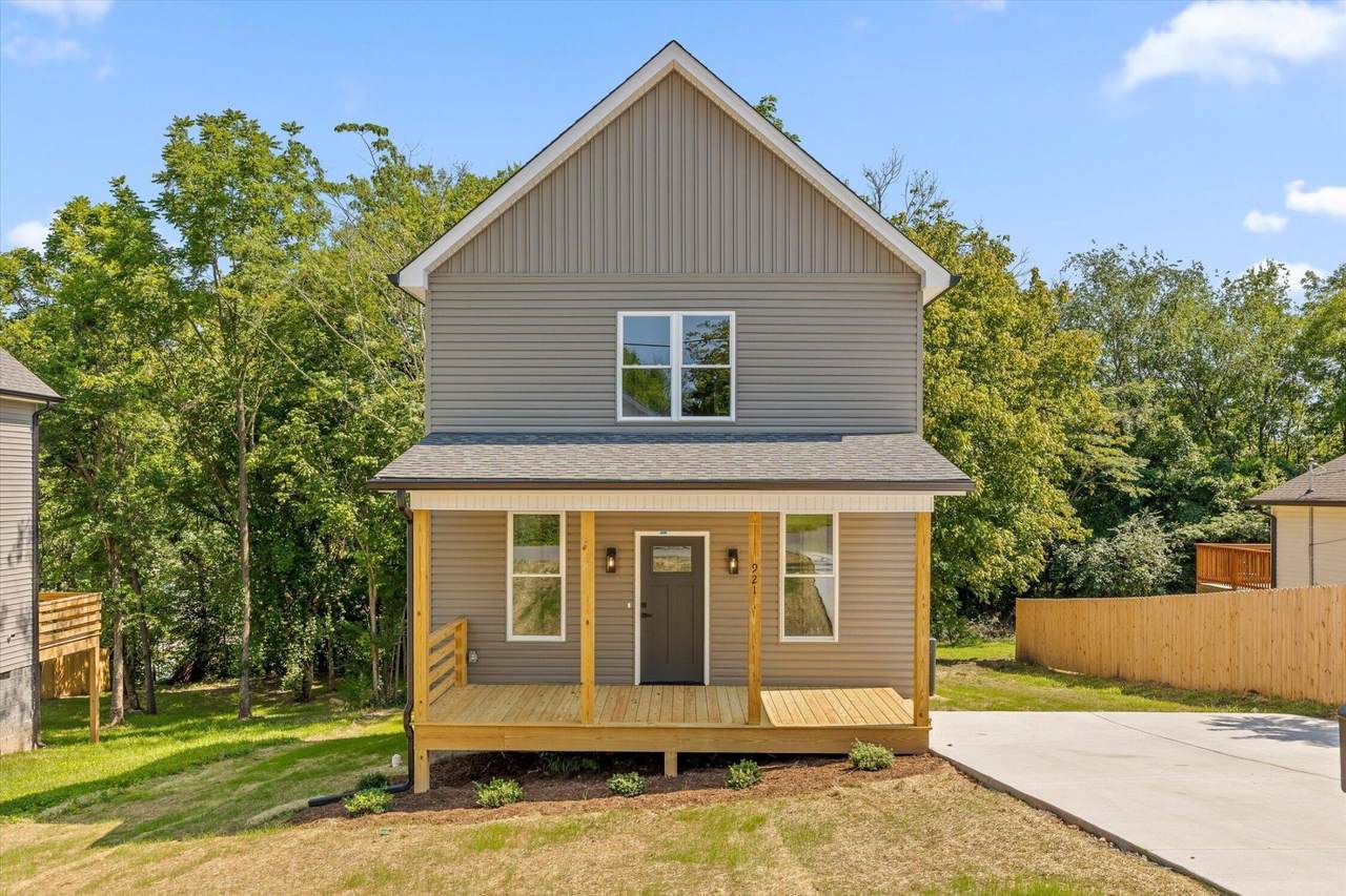 921 2nd Street - Photo 1