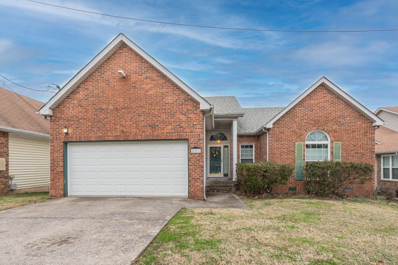 221 Cherry Hill Dr - Photo 1