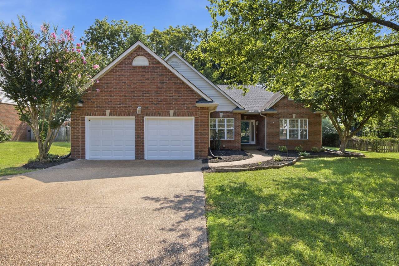 2646 Churchill Dr - Photo 1