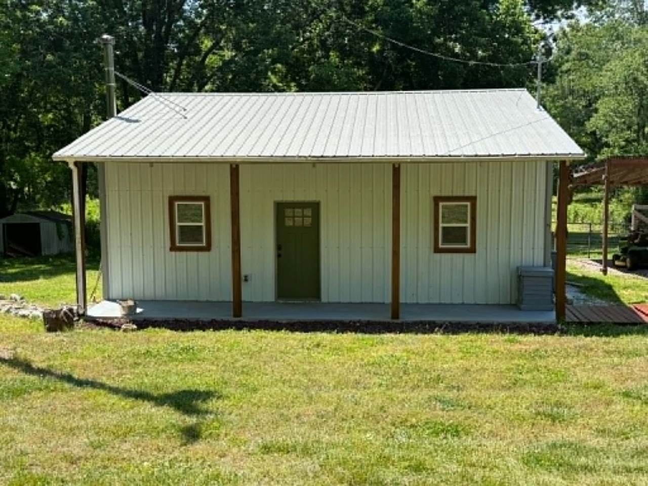 2267 Leatherwood Rd - Photo 1
