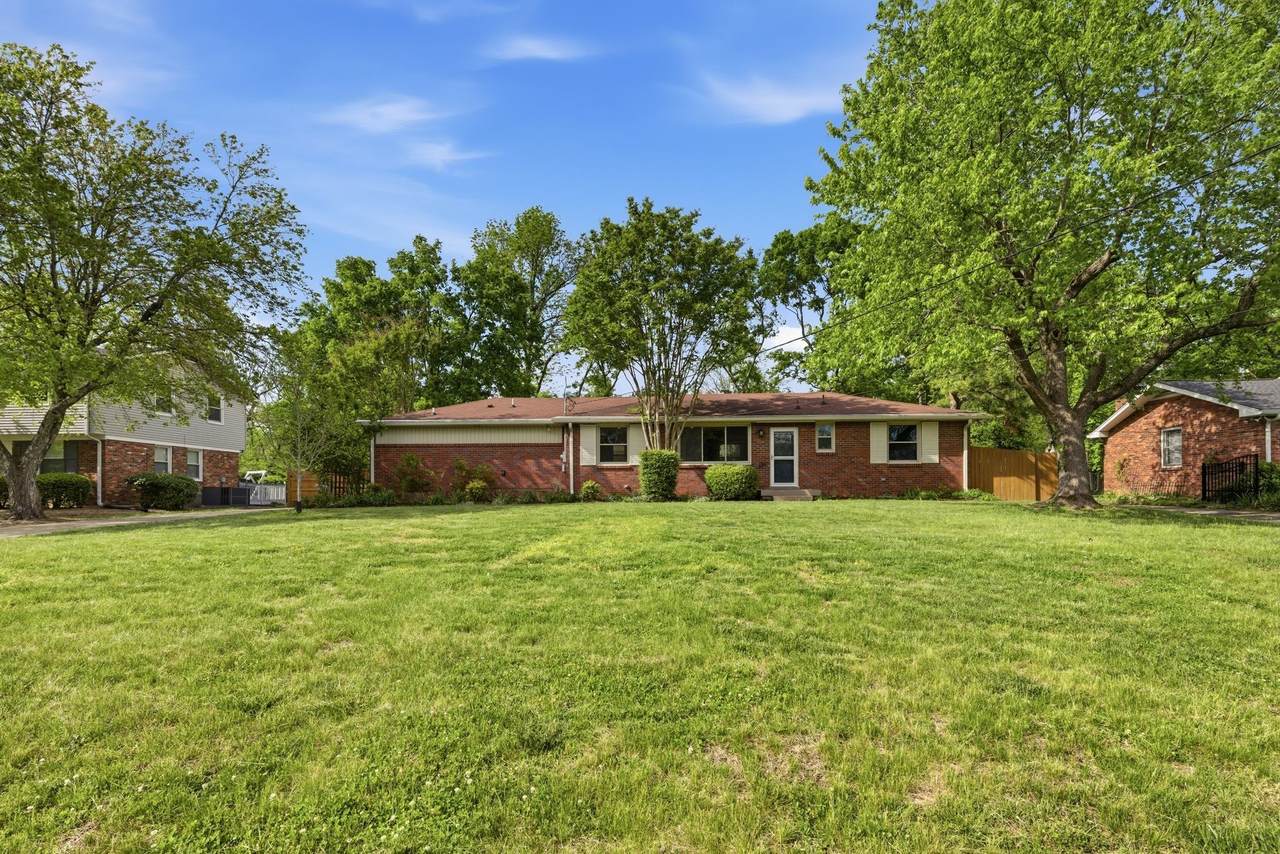 510 Rochelle Dr - Photo 1