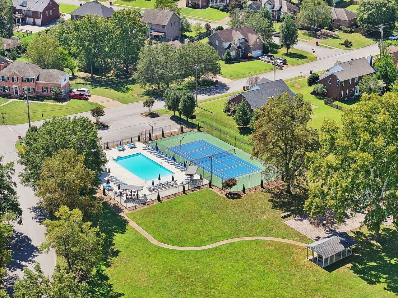 https://bt-photos.global.ssl.fastly.net/nashville/1280_boomver_1_RTC3315909-1.jpg