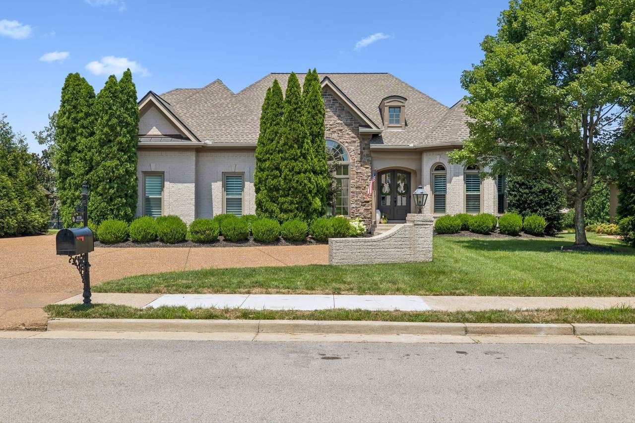 9710 Onyx Ln - Photo 1