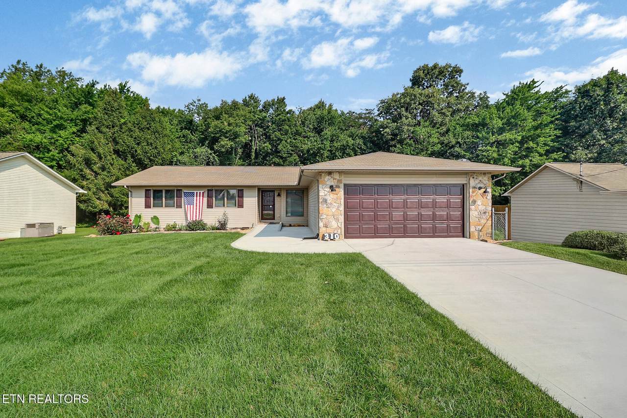 310 Southgate Drive - Photo 1