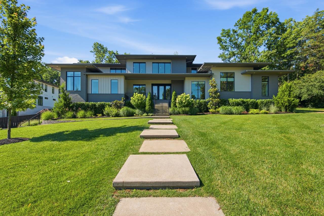 1109 Sparta Rd - Photo 1