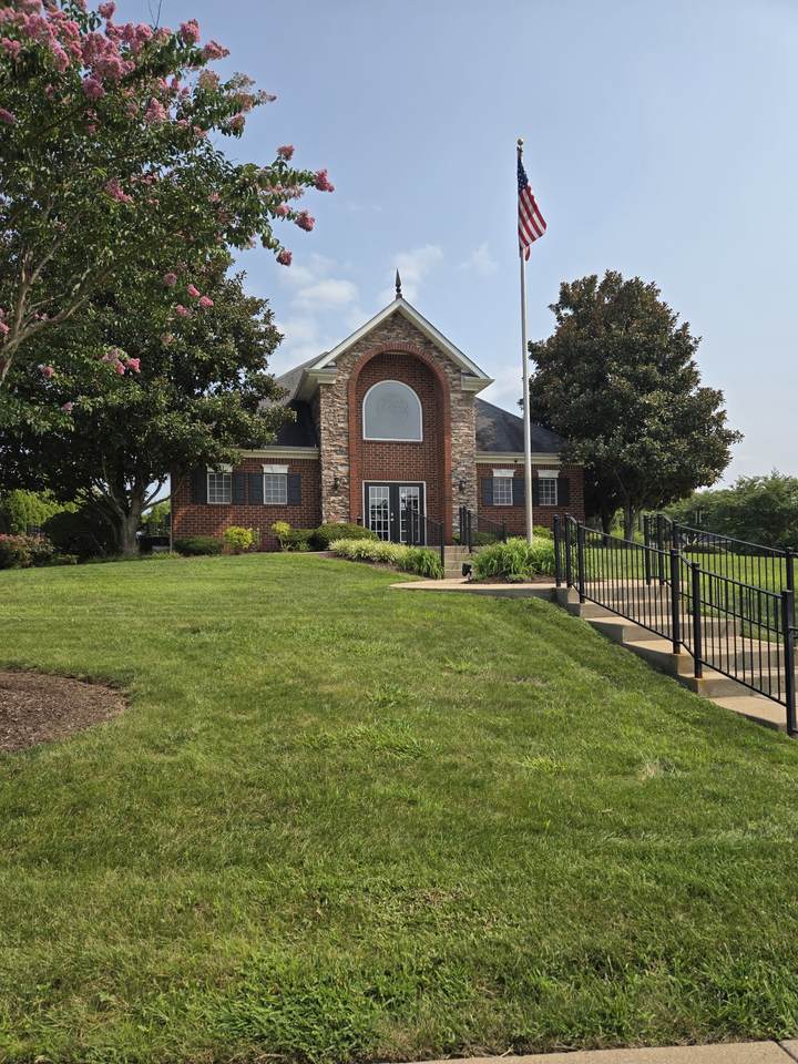 395 Devon Chase Hl - Photo 1