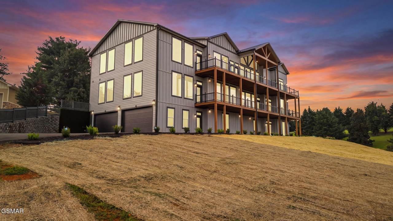 1495 Wendron Moors Drive - Photo 1
