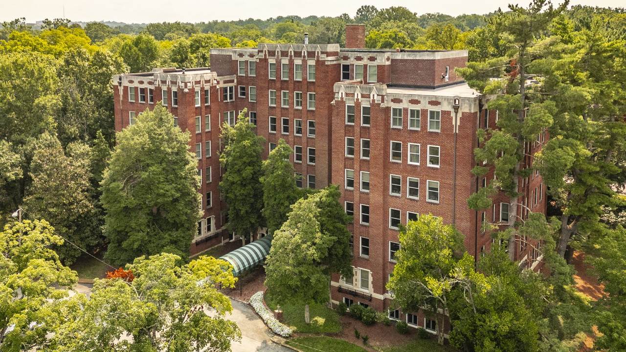 https://bt-photos.global.ssl.fastly.net/nashville/1280_boomver_1_RTC3316067-1.jpg