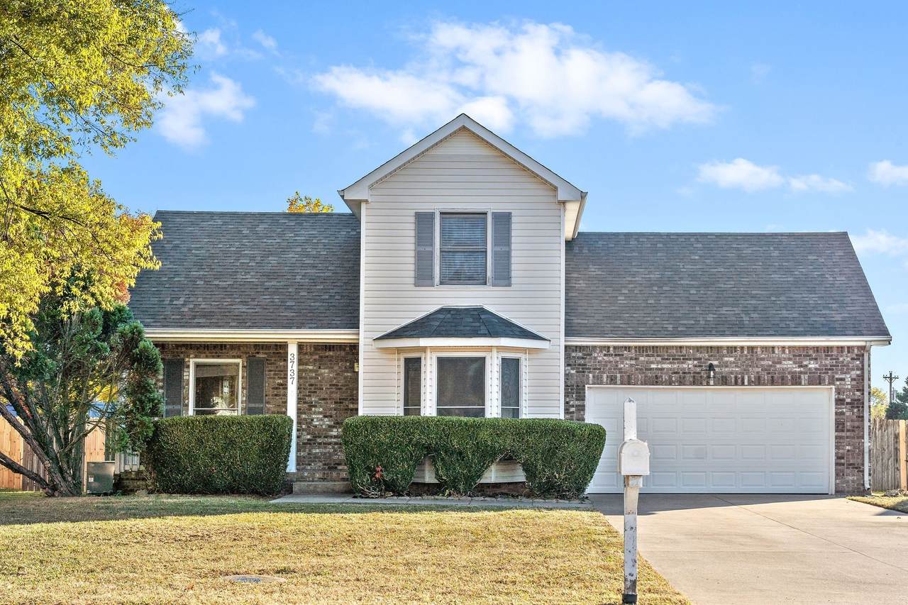 3737 Heather Dr - Photo 1