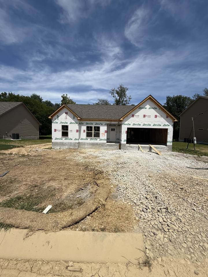 73 Country Circle - Photo 1