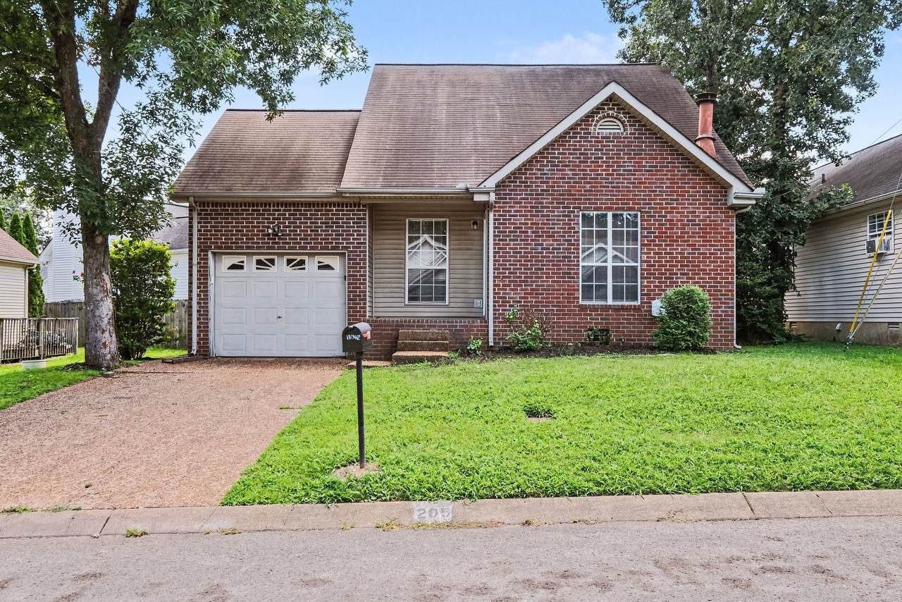 205 Shoemaker Ct - Photo 1