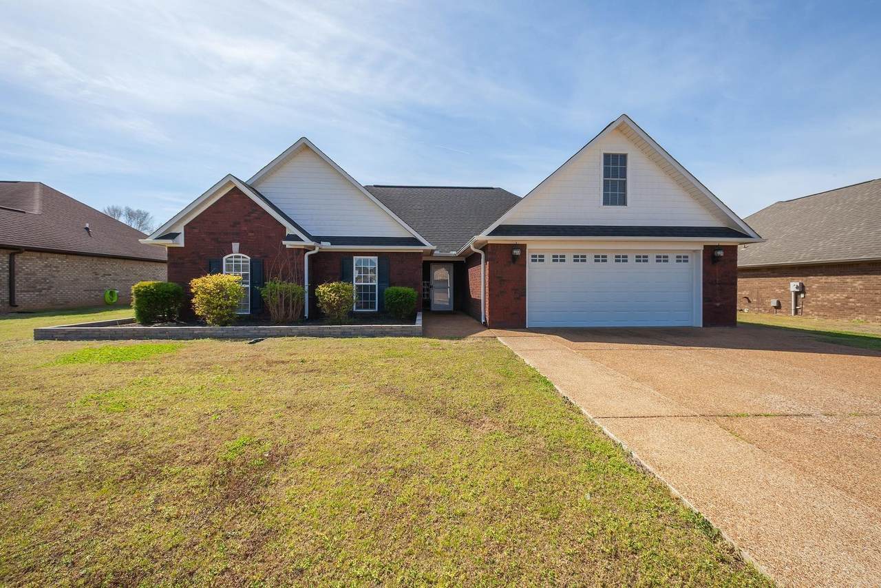 346 Vista Dr - Photo 1