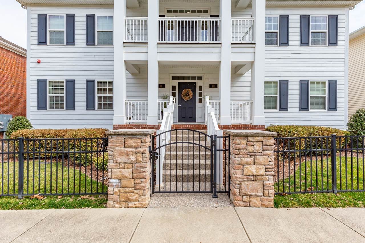 https://bt-photos.global.ssl.fastly.net/nashville/1280_boomver_1_RTC3318430-1.jpg