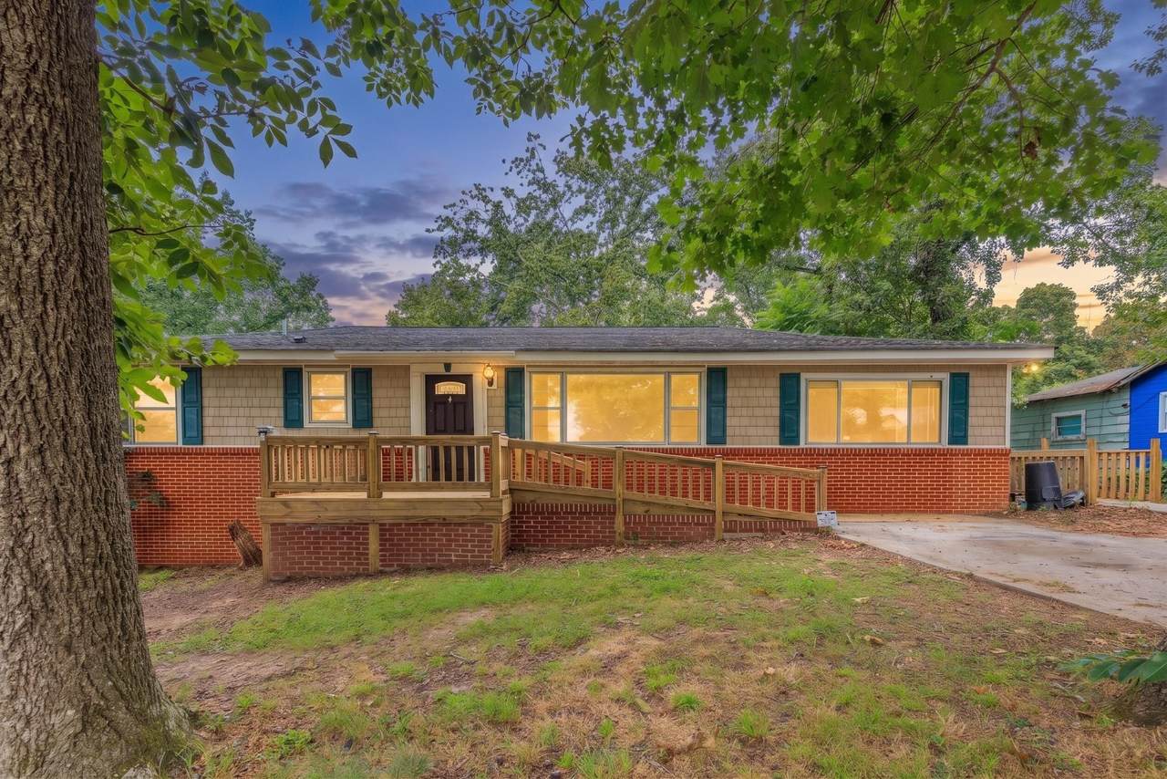 419 Fleetwood Drive - Photo 1