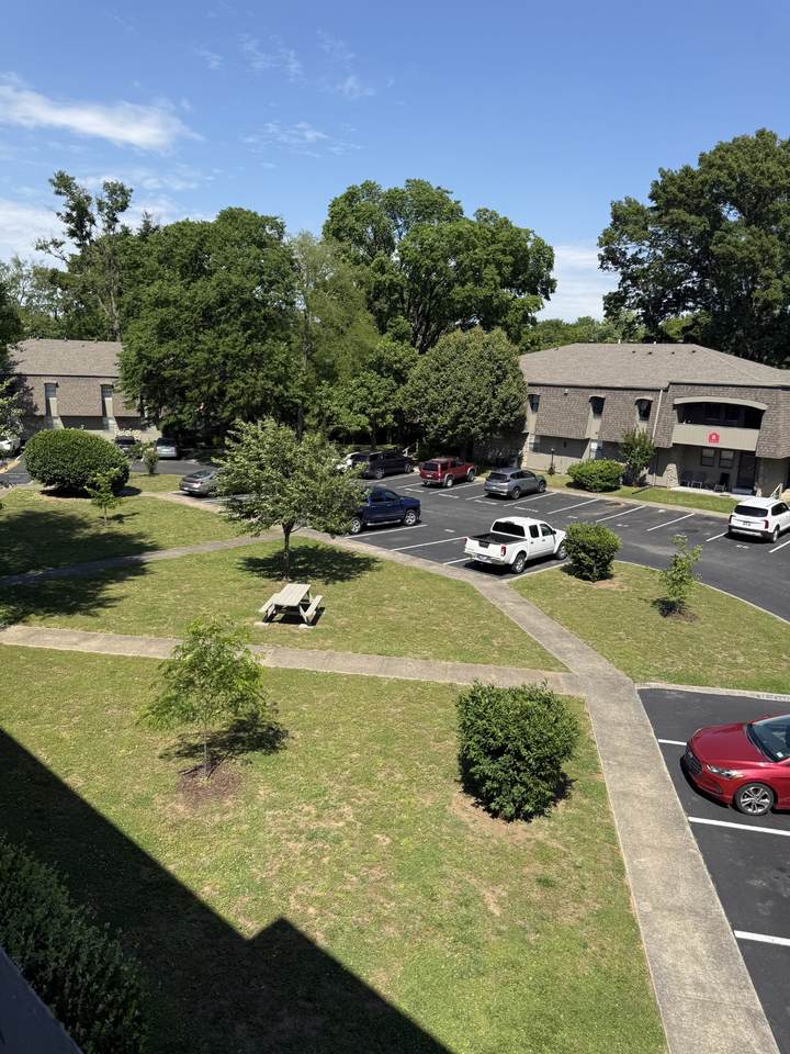 https://bt-photos.global.ssl.fastly.net/nashville/1280_boomver_1_RTC3318488-1.jpg