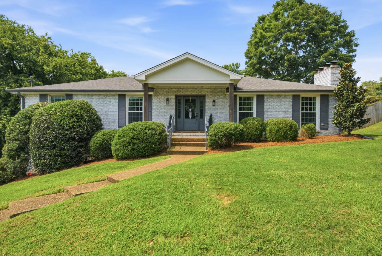 503 Holly Hill Ct - Photo 1