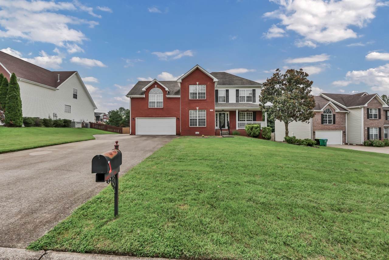 3332 Victoria Ct - Photo 1