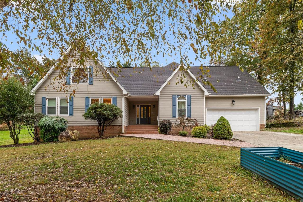 9100 Tennga Lane - Photo 1